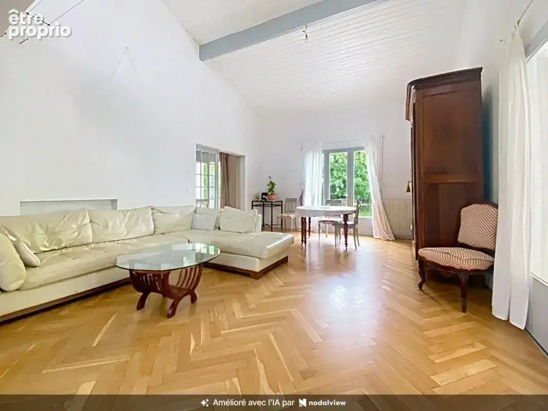 Belle maison de 4 ch sur magnifique jardin dans un quartier résidentiel d'Eysines, intra rocade 210 m2 - photo 3