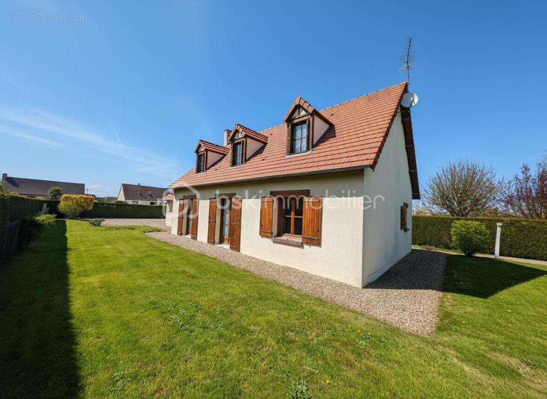 Maison à VERNEUIL-SUR-AVRE