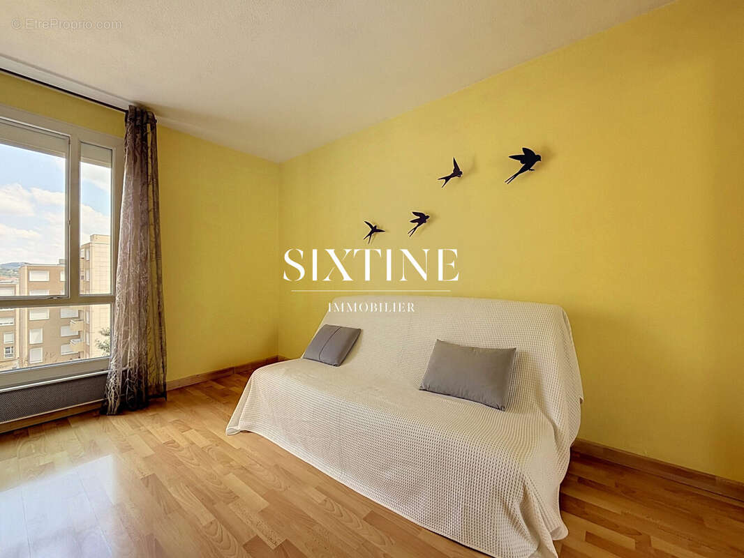 Appartement 121 m² à Bourgoin-Jallieu  - photo 8