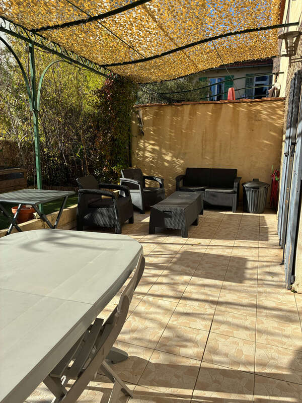 Appartement à MARSEILLE-11E