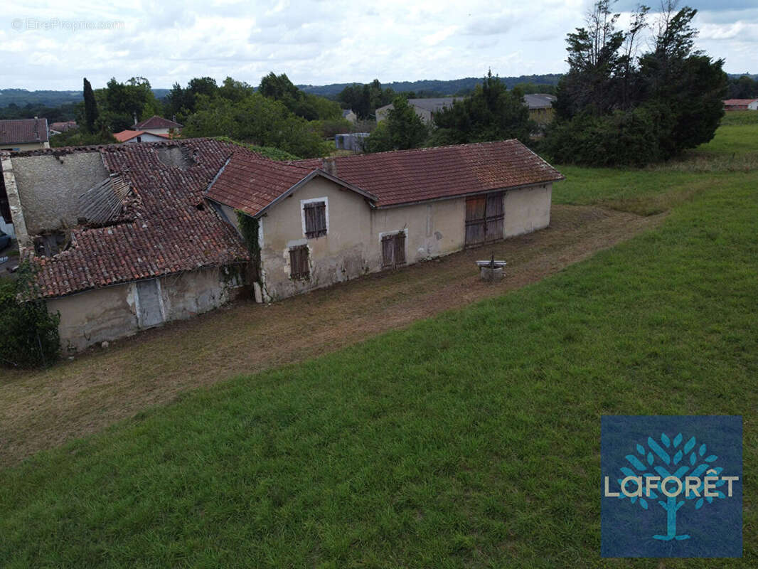 Ferme à Rénover ou Démolir avec Terrain Constructible - photo 4