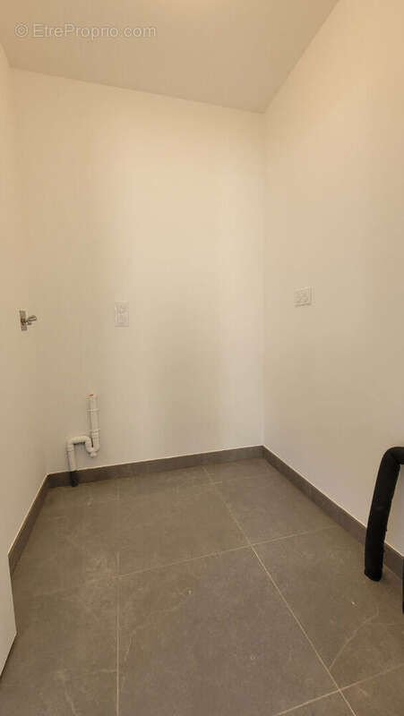 A 2 pas des commerces maison  contemporaire récente de 5 pièces principales 116 m² habitables, grand garage, terrain 373m² - photo 10