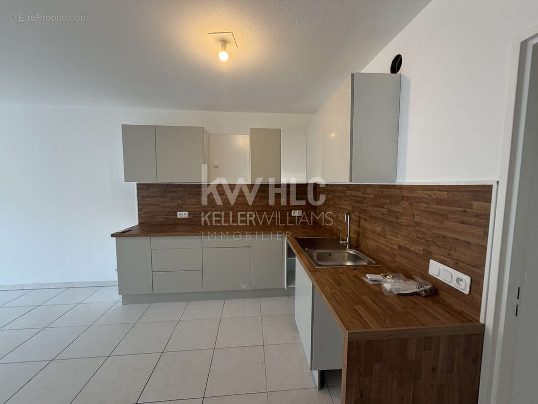 Appartement 66 m² à Antibes  - photo 7