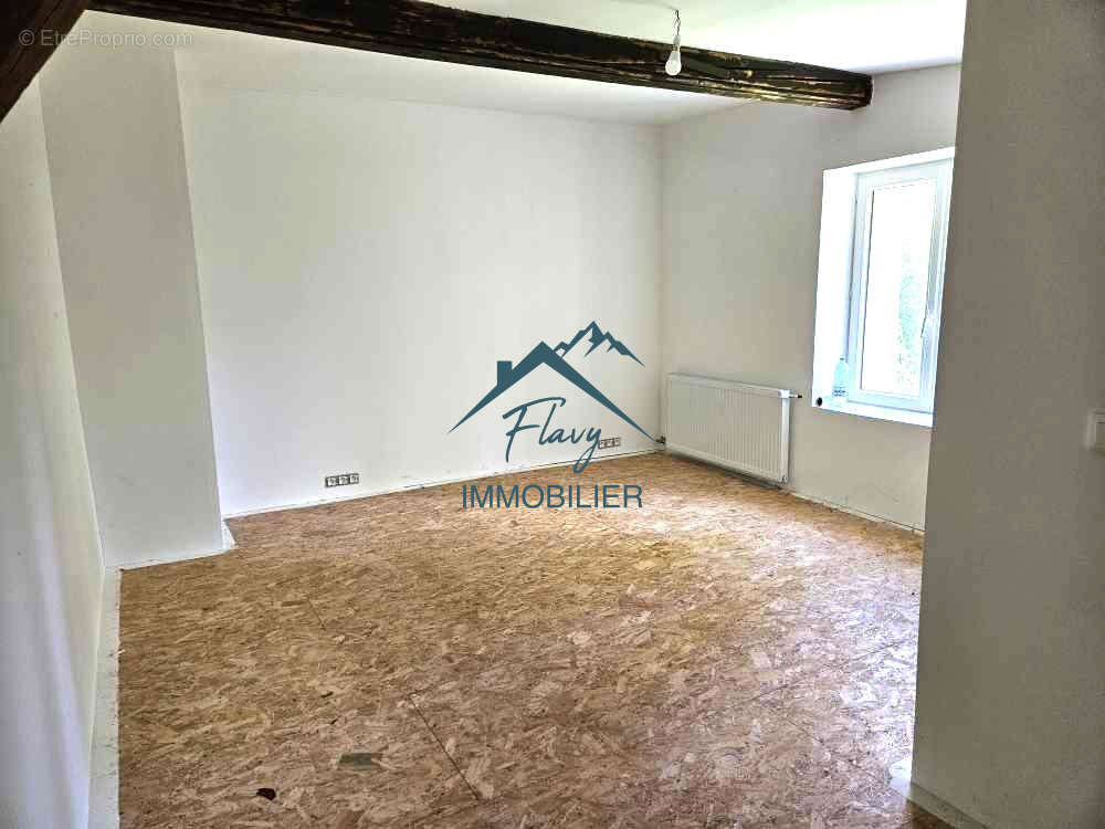 Maison à GRANDVILLERS