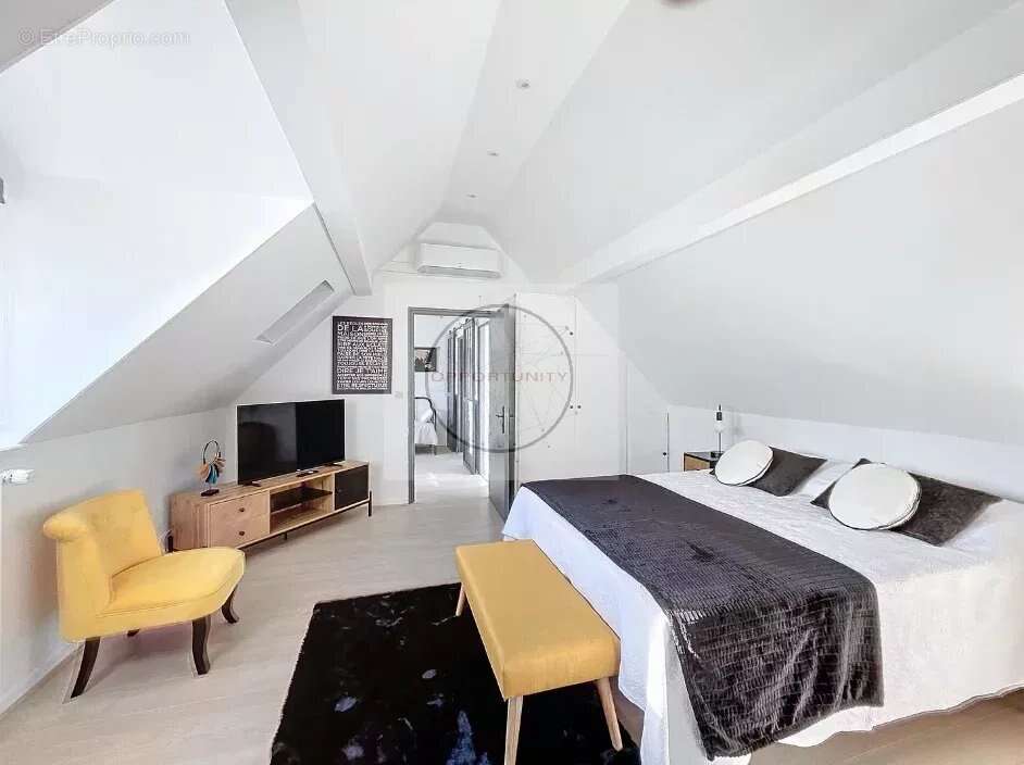 Maison 400 m² à Samoreau  - photo 23
