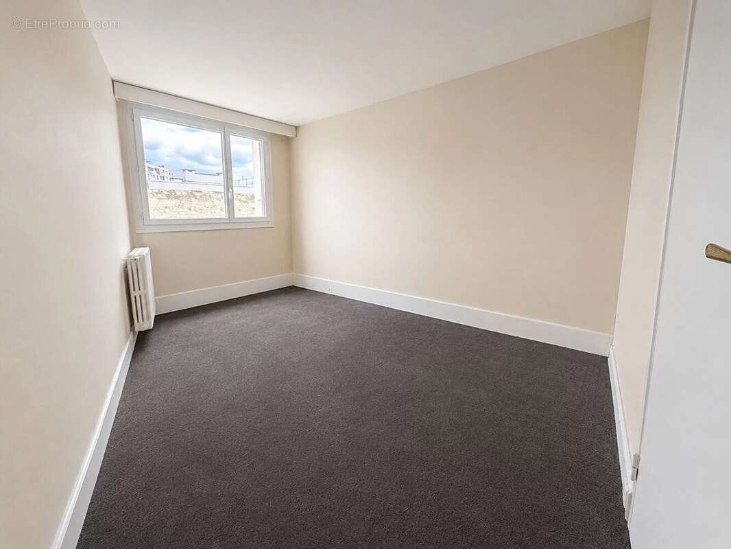 Appartement à PARIS-12E