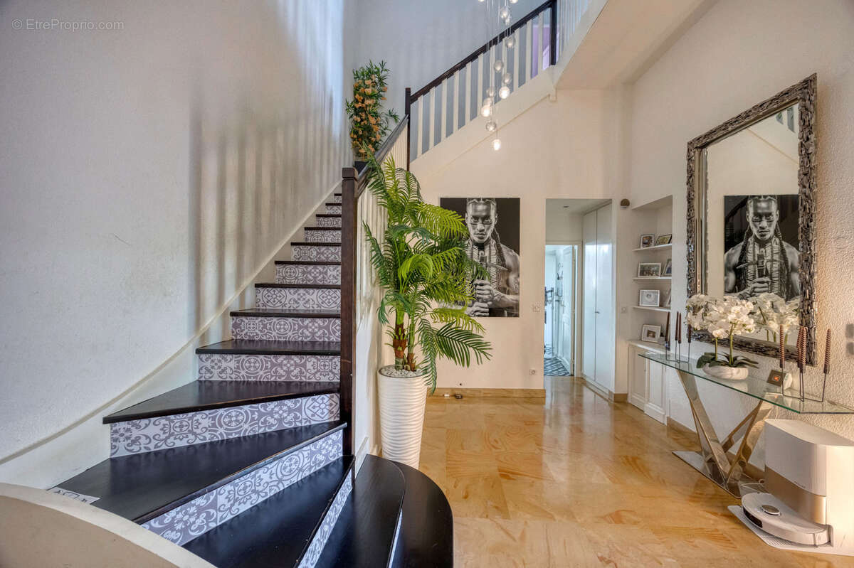 Appartement à CORENC