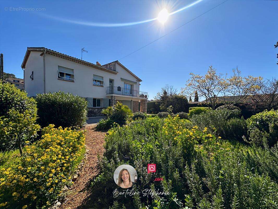 Maison à TRANS-EN-PROVENCE