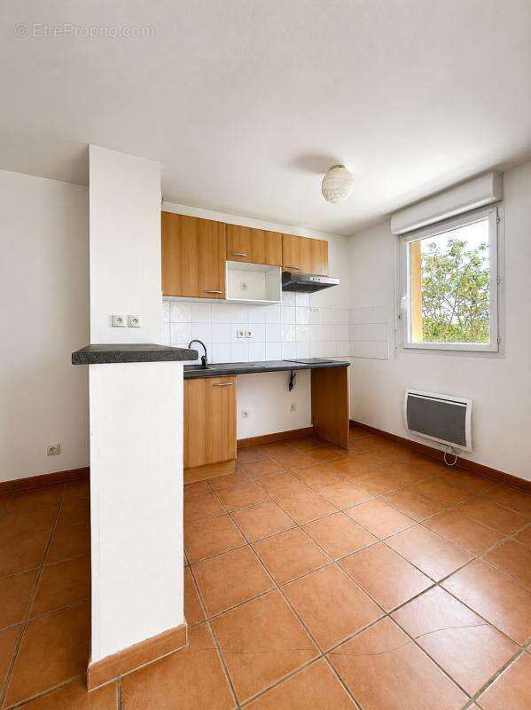 Appartement à LA SALVETAT-SAINT-GILLES
