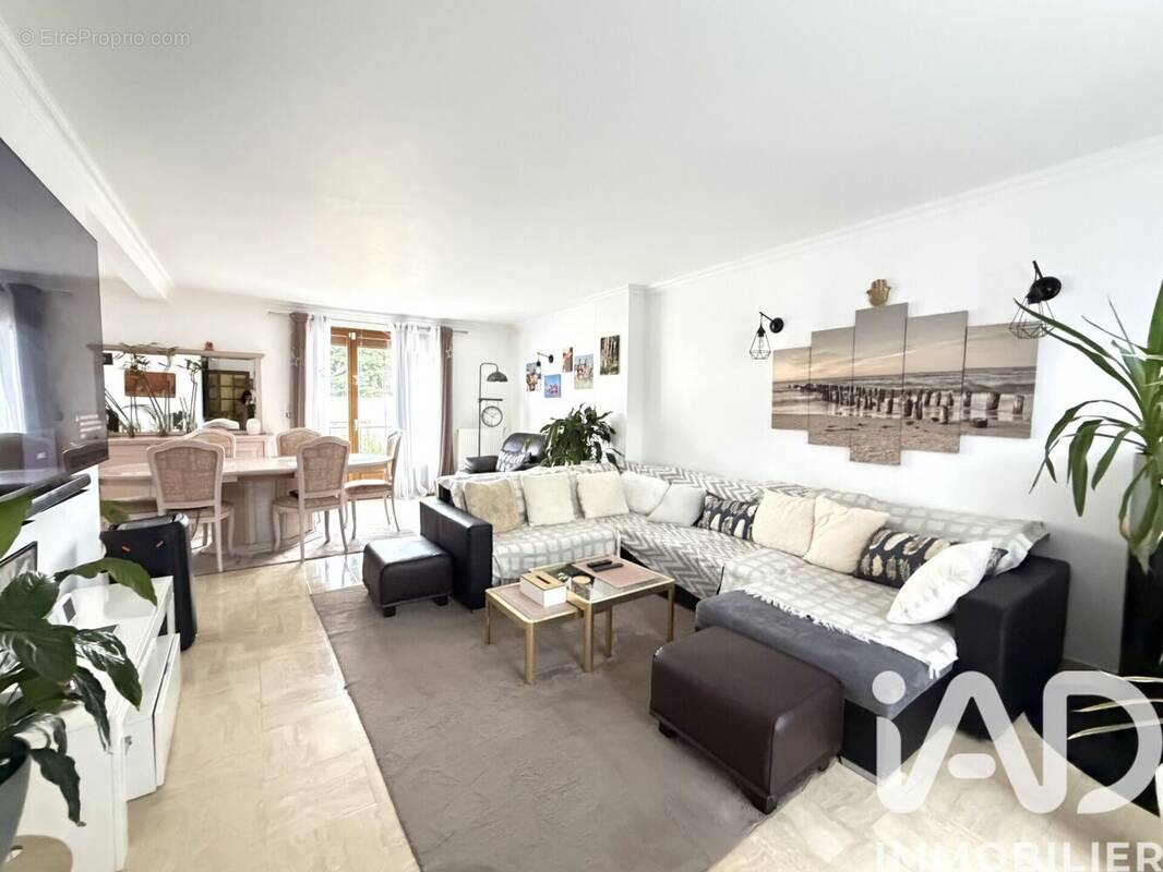 Photo 1 - Maison à CHILLY-MAZARIN