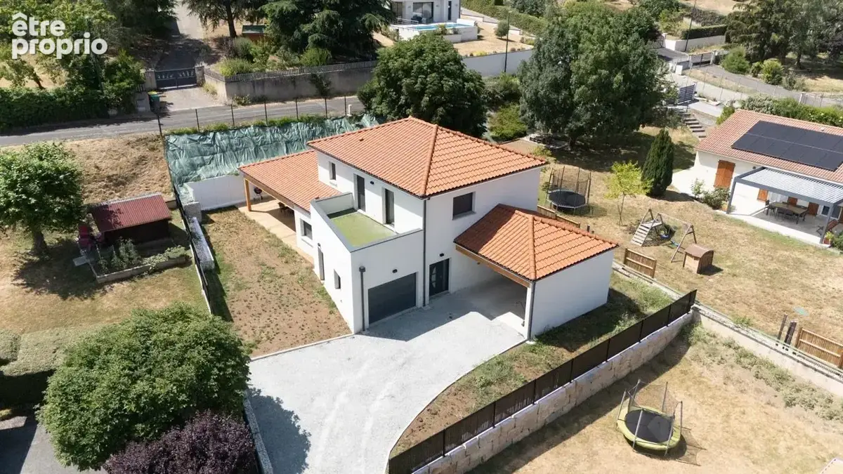 Maison à CHANONAT
