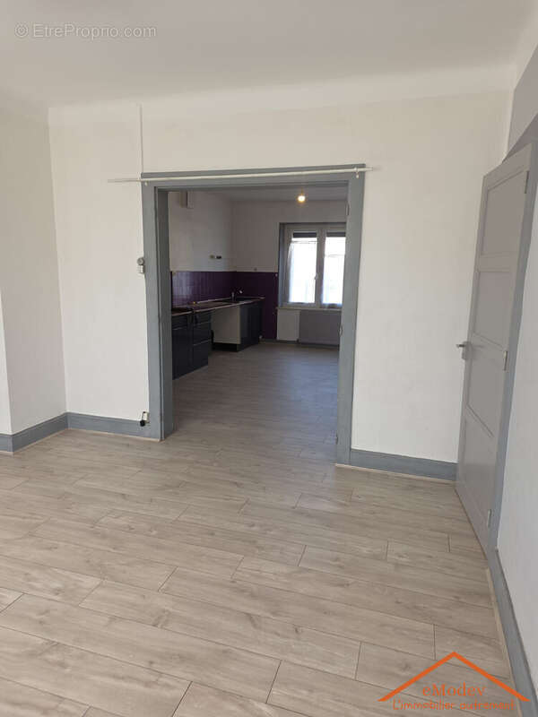 Appartement à BRUYERES