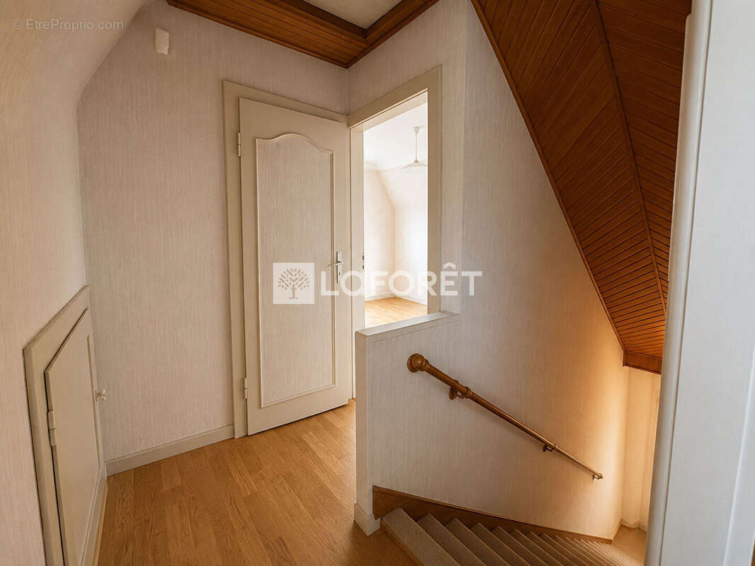 Maison à AMNEVILLE