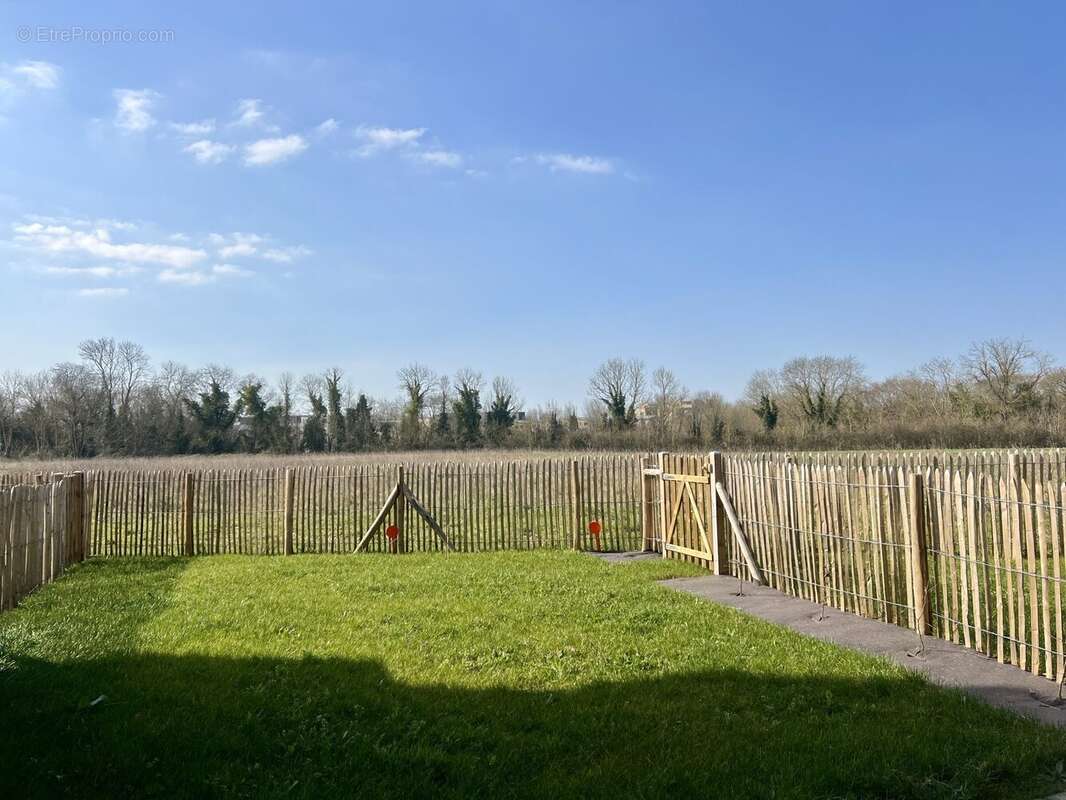 Appartement à VERSON