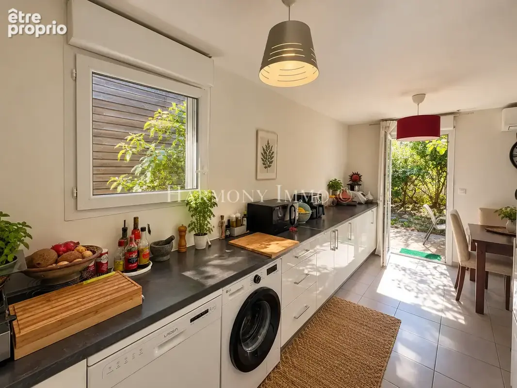 L’esprit maison, le confort d’un appartement… une adresse rare à découvrir ! - photo 5