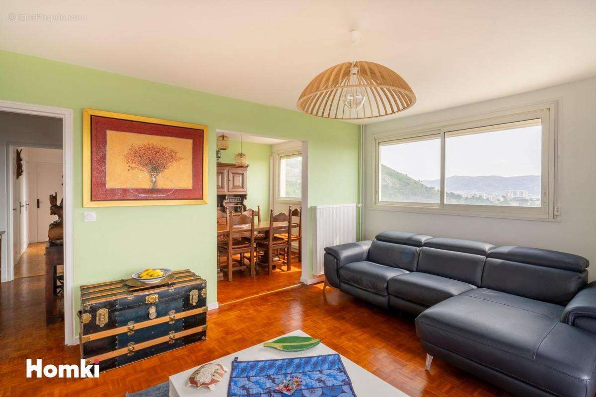 Appartement à MARSEILLE-10E