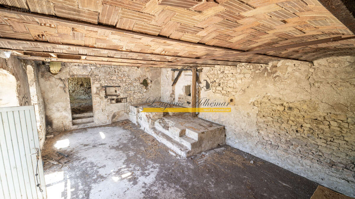 Ancien moulin en pierre à réhabiliter   Soyans (26400) - photo 10
