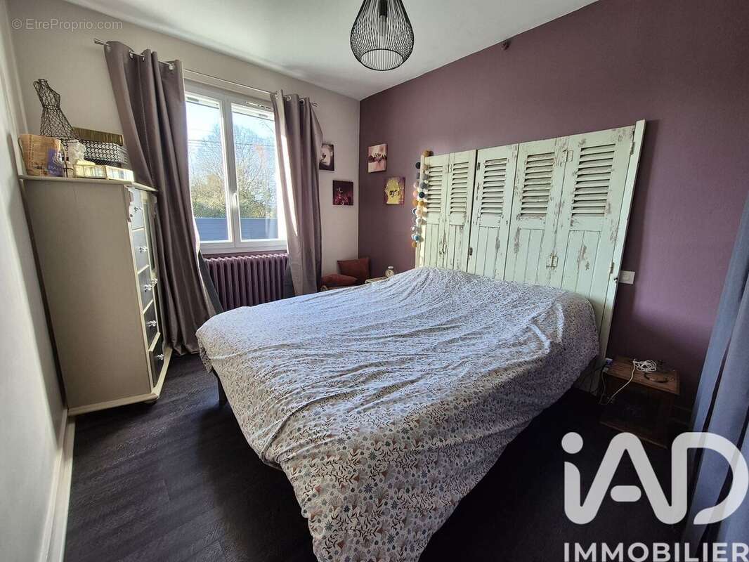 Maison 131 m² à Chalandray  - photo 9
