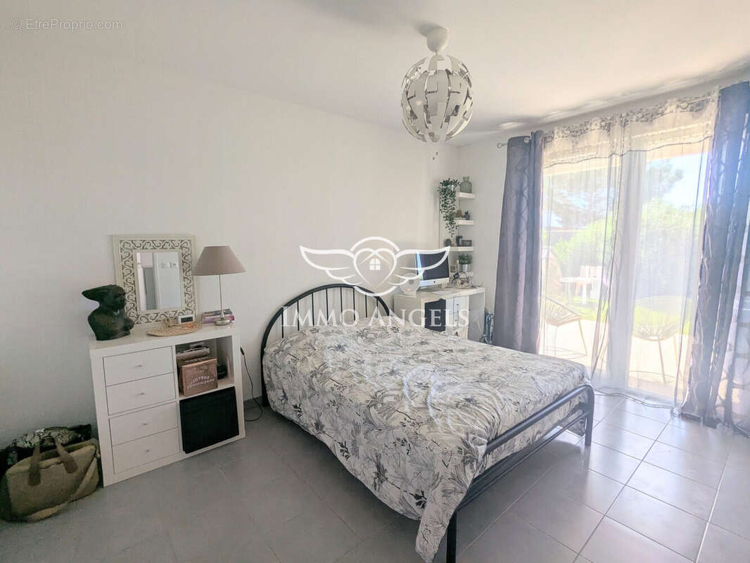 Appartement à JUVIGNAC