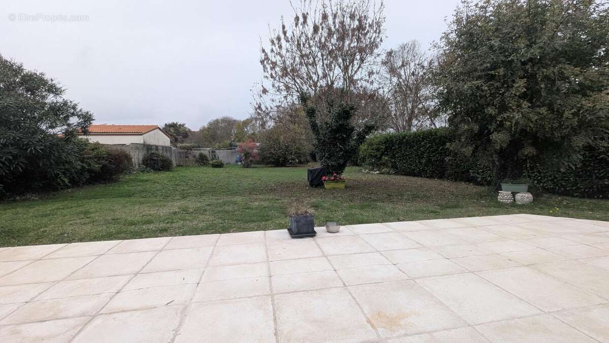 Maison à SAINT-VIVIEN