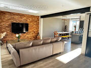 Maison à MONTREVAULT