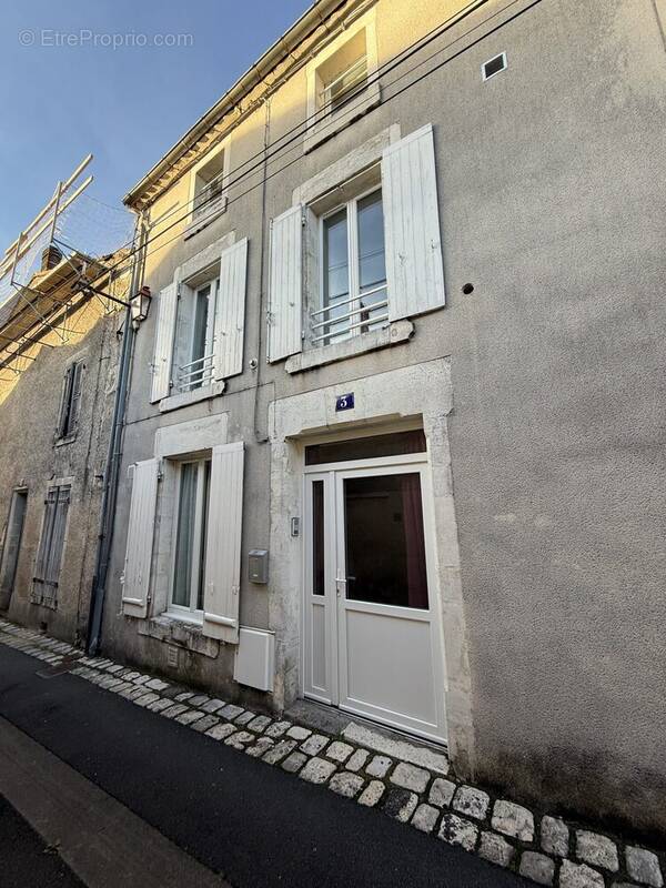 Maison à JARNAC