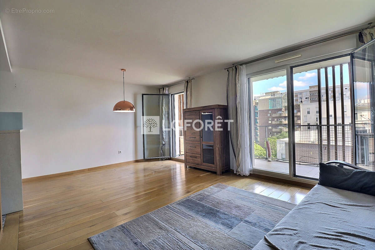 Appartement à VITRY-SUR-SEINE