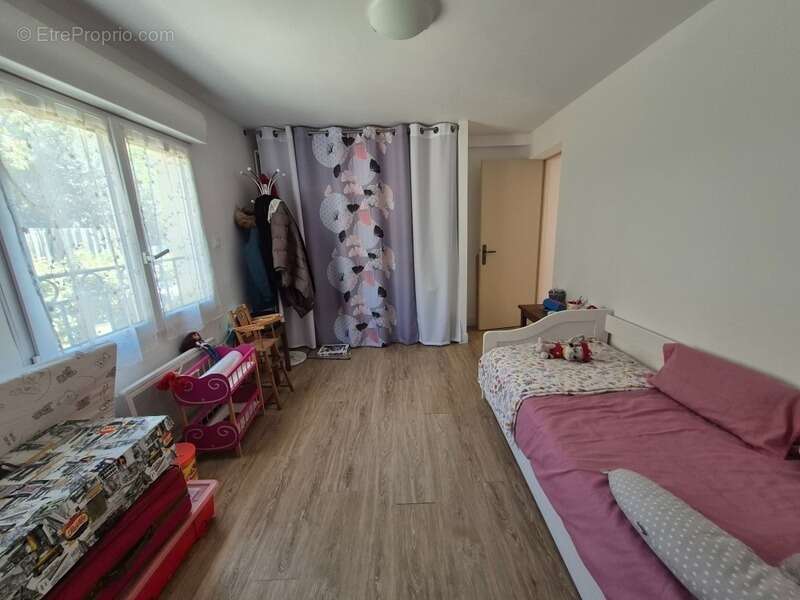 Maison à SOLLIES-TOUCAS