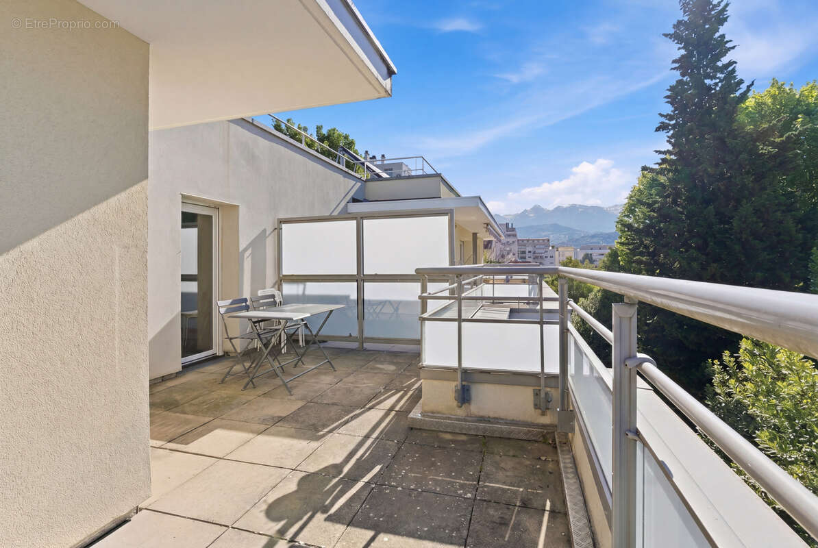 Appartement à GRENOBLE