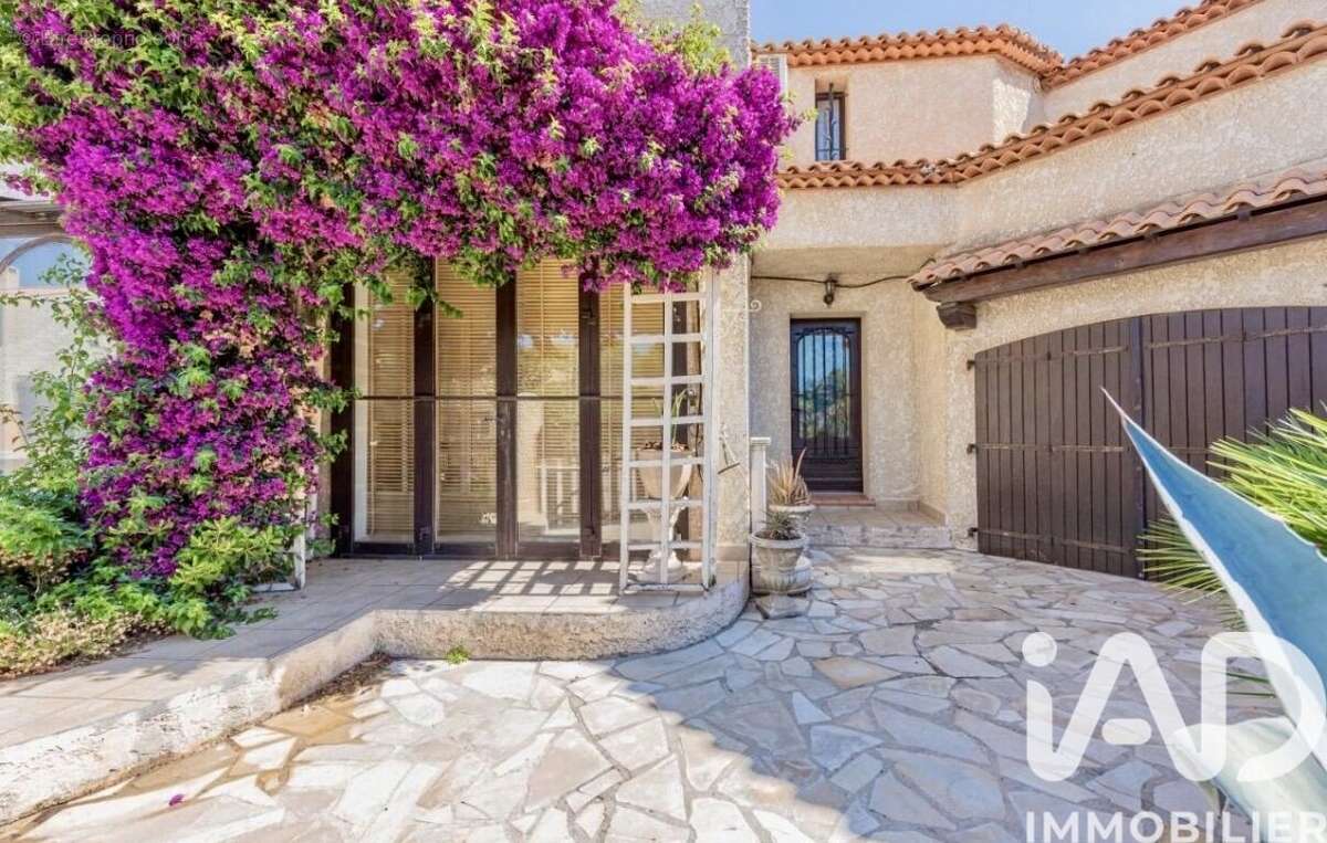 Photo 2 - Maison à SIX-FOURS-LES-PLAGES