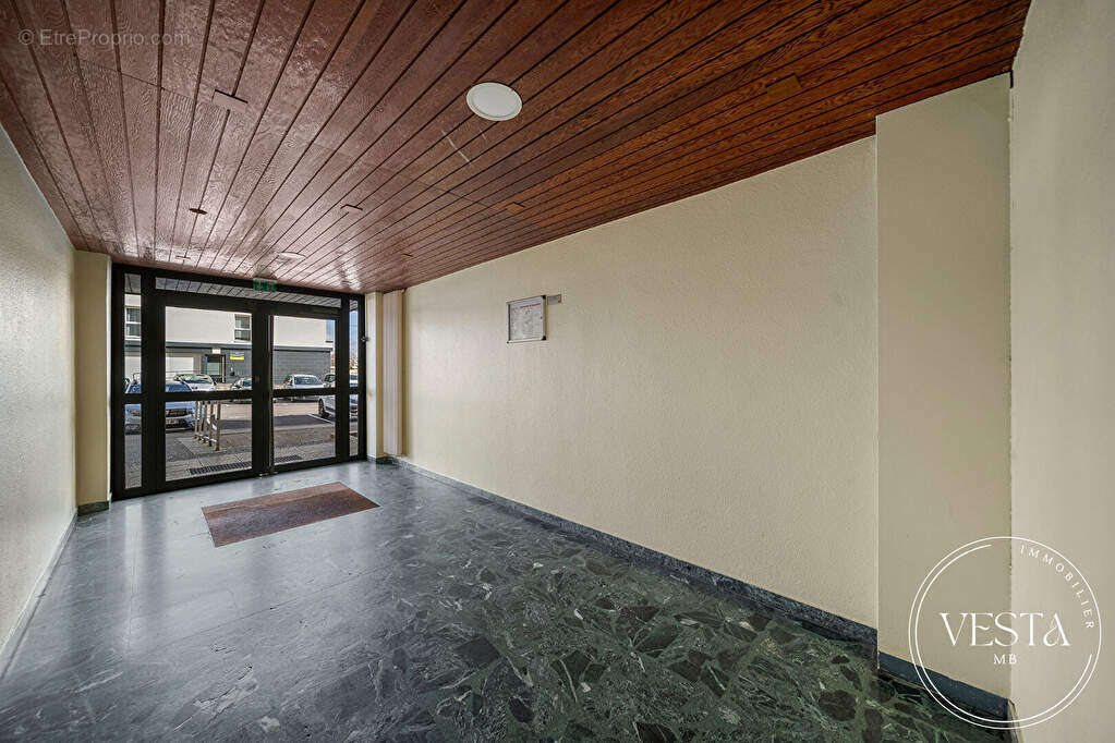 Appartement à CHENOVE