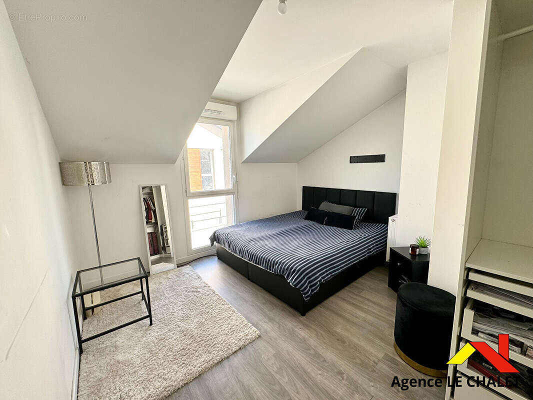 Appartement à VILLENEUVE-LE-ROI