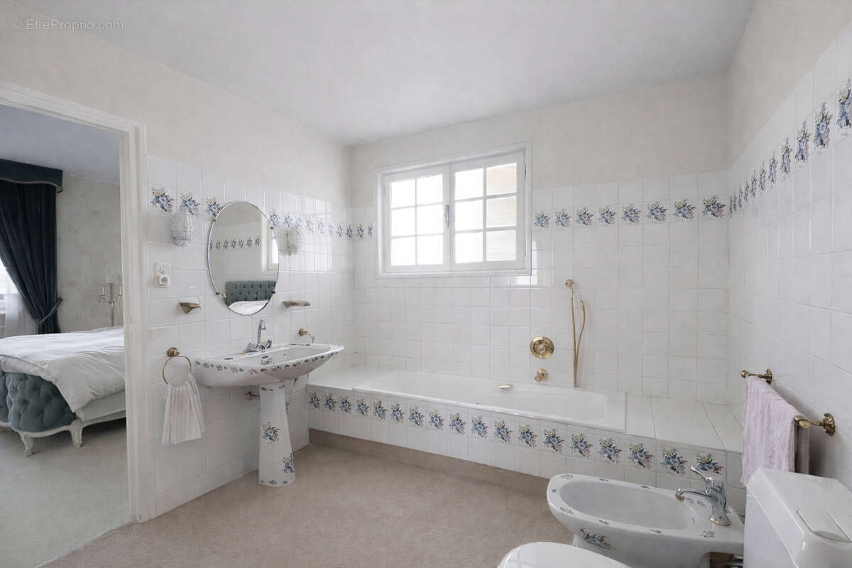 Maison à SAINT-APOLLINAIRE