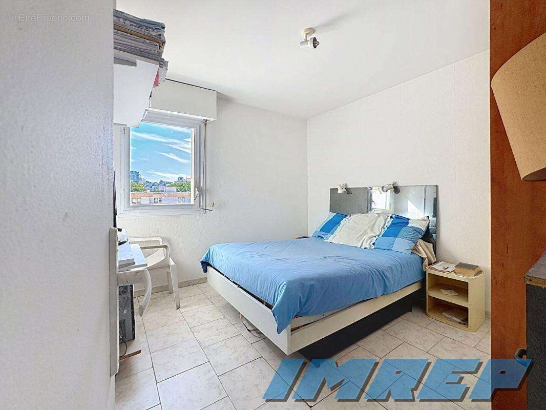 Appartement à MARSEILLE-9E