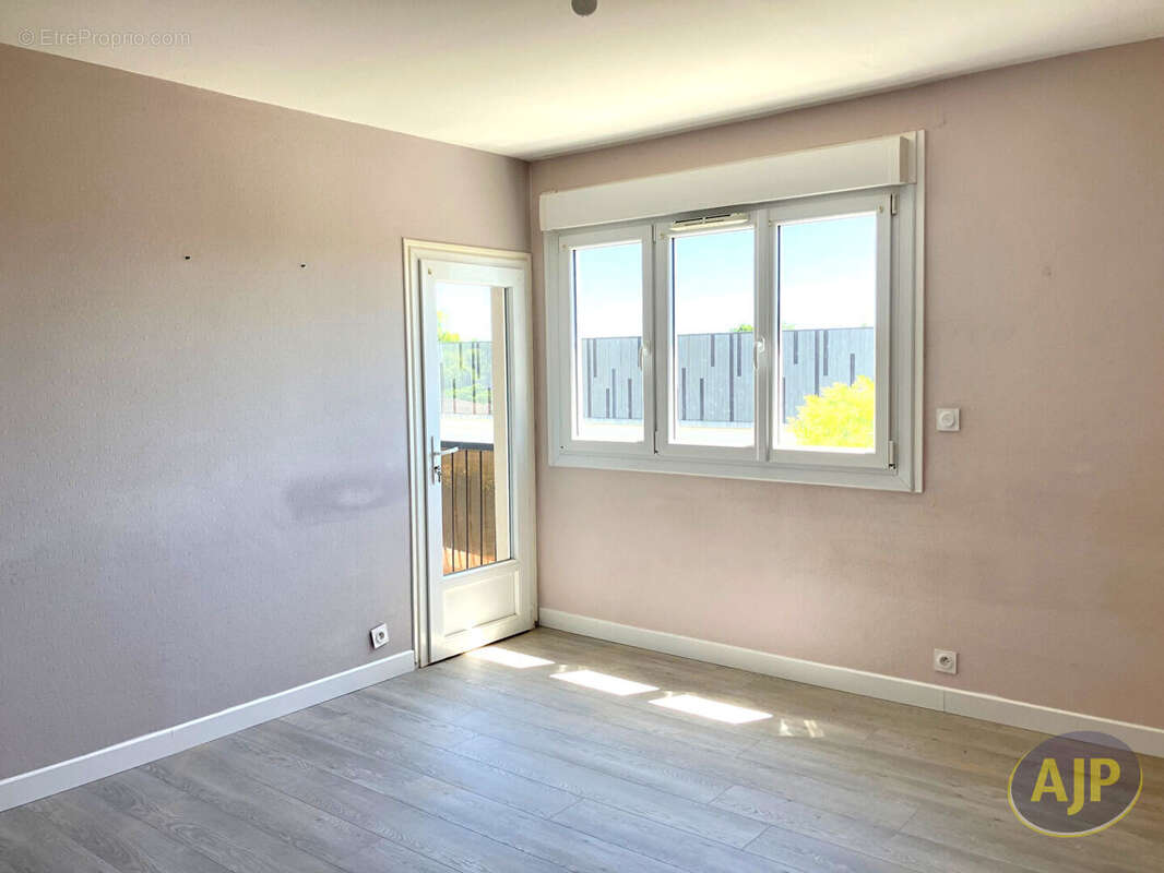 Nouvelle pépite AJP ! Appartement Libourne 5 pièce(s) - photo 5