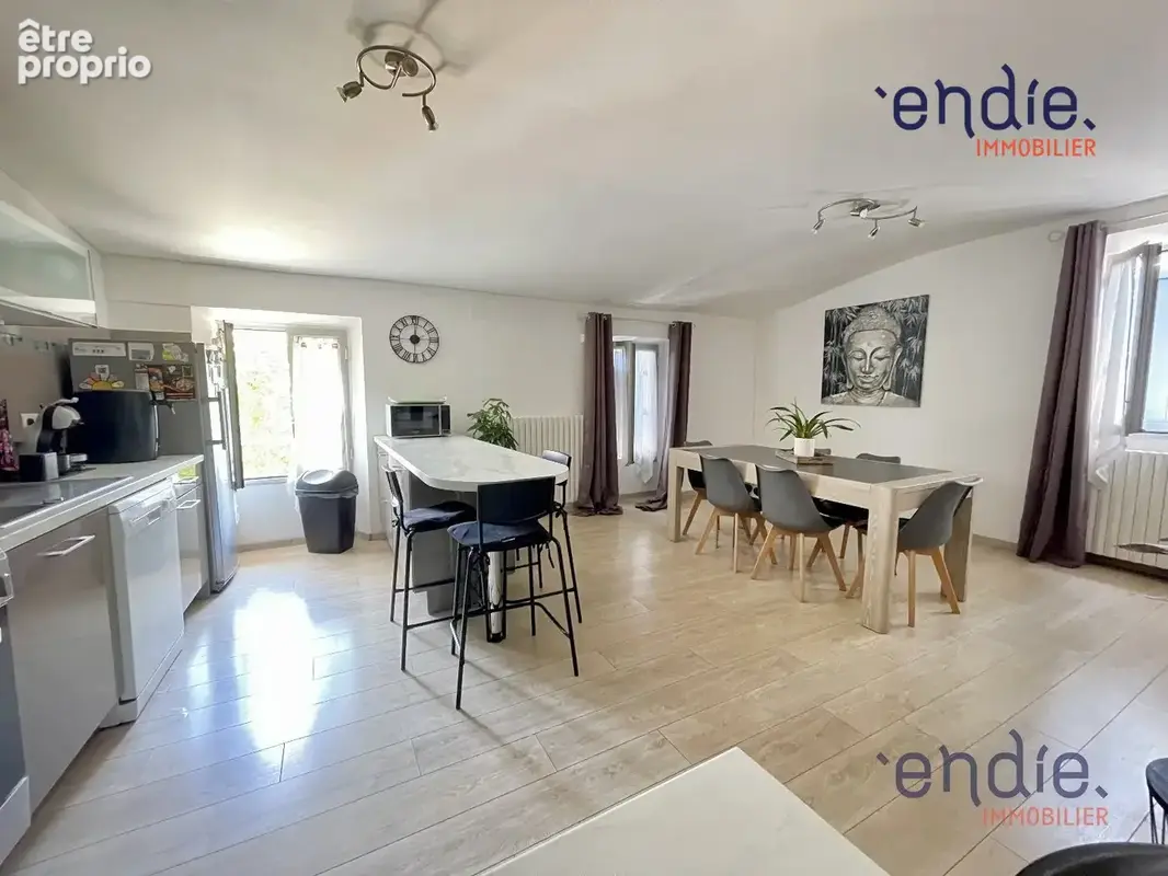 Maison 8 pièces 186 m² à vendre à Lorgues (83510) - photo 2