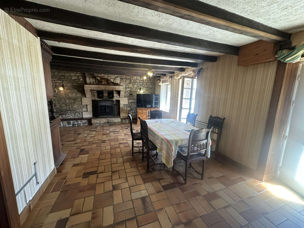 Maison à GUENIN