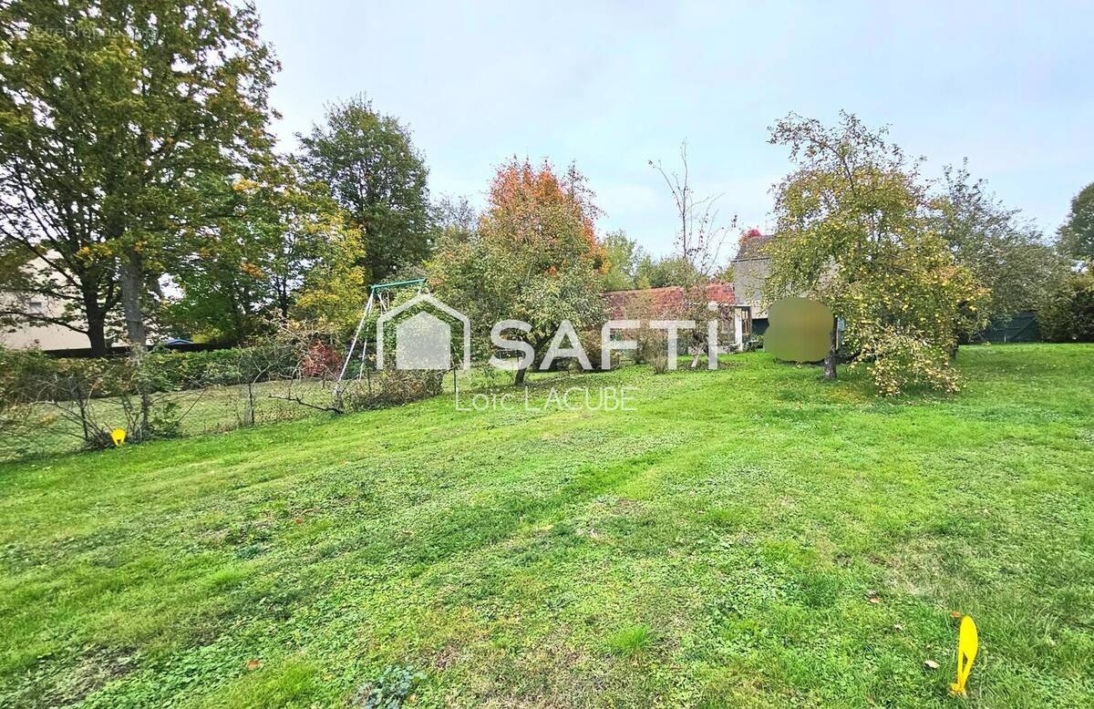 Photo 1 - Terrain à NEAUPHLE-LE-CHATEAU