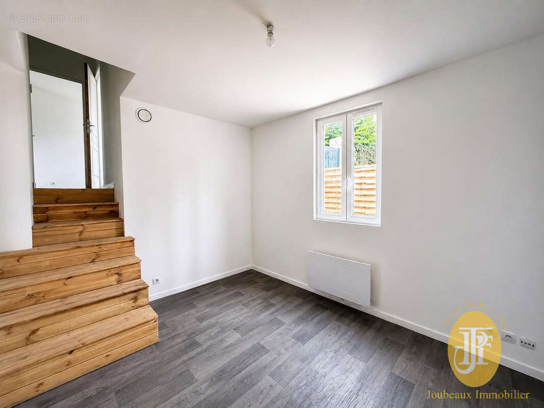 Maison de ville 3 Pièces - photo 3