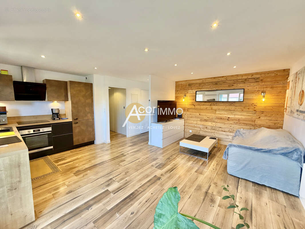 Appartement à LA VALETTE-DU-VAR