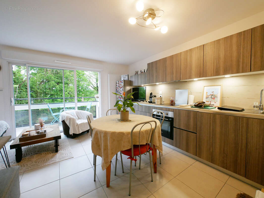 Appartement à MEYTHET