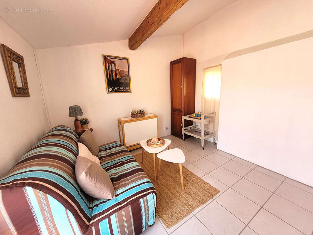 Maison de ville Arles 3 pièce(s) 57,5 m2 - photo 5