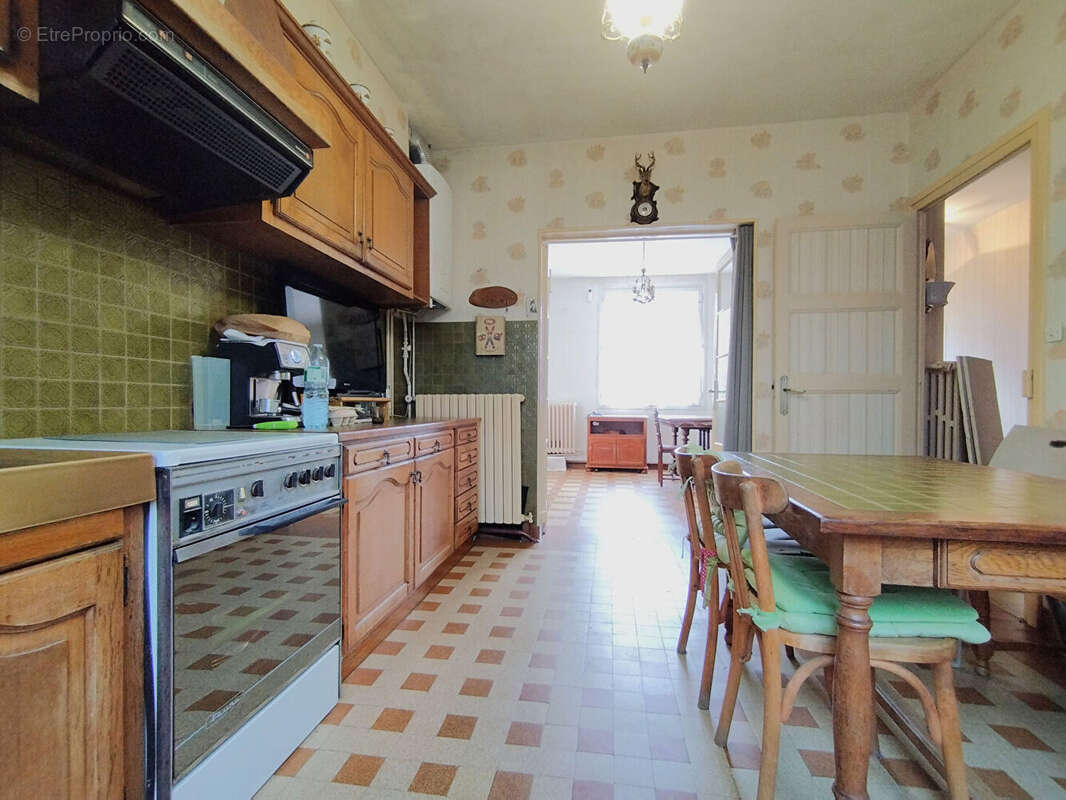 Maison à SAINT-PIERRE-DES-CORPS