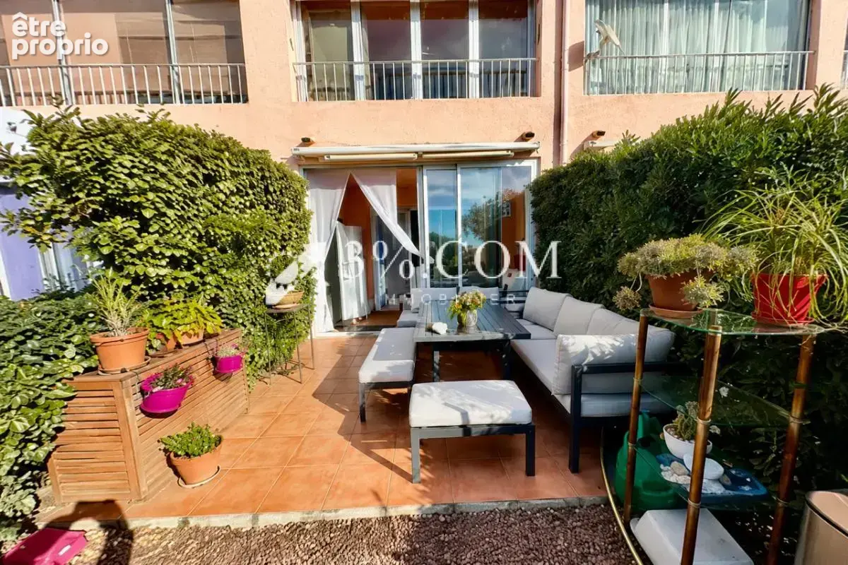Photo Appartement à Saint-Raphael au prix de 217 000€