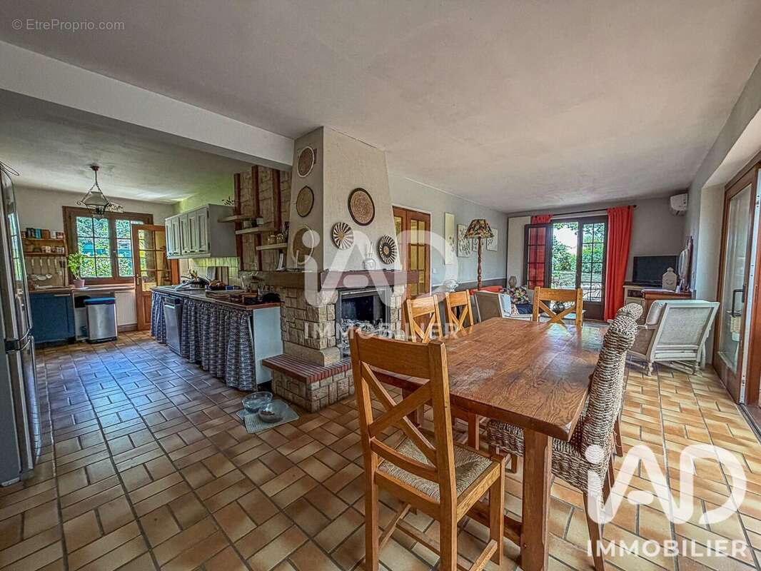 Photo 3 - Maison à AMILLIS