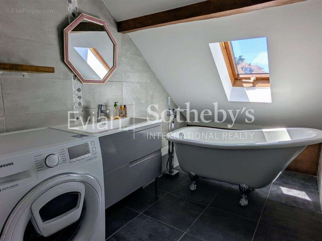 Appartement à EVIAN-LES-BAINS