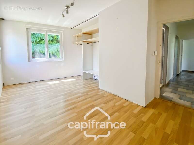 Maison d'environ 81 m² avec sous-sol aménageable de 40 m2 et son jardin de 418 m² – Crozes-Hermitage (26) - photo 15