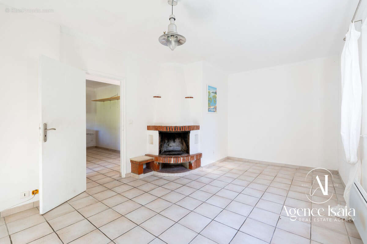 Maison 90 m² à Cavalaire-Sur-Mer  - photo 5