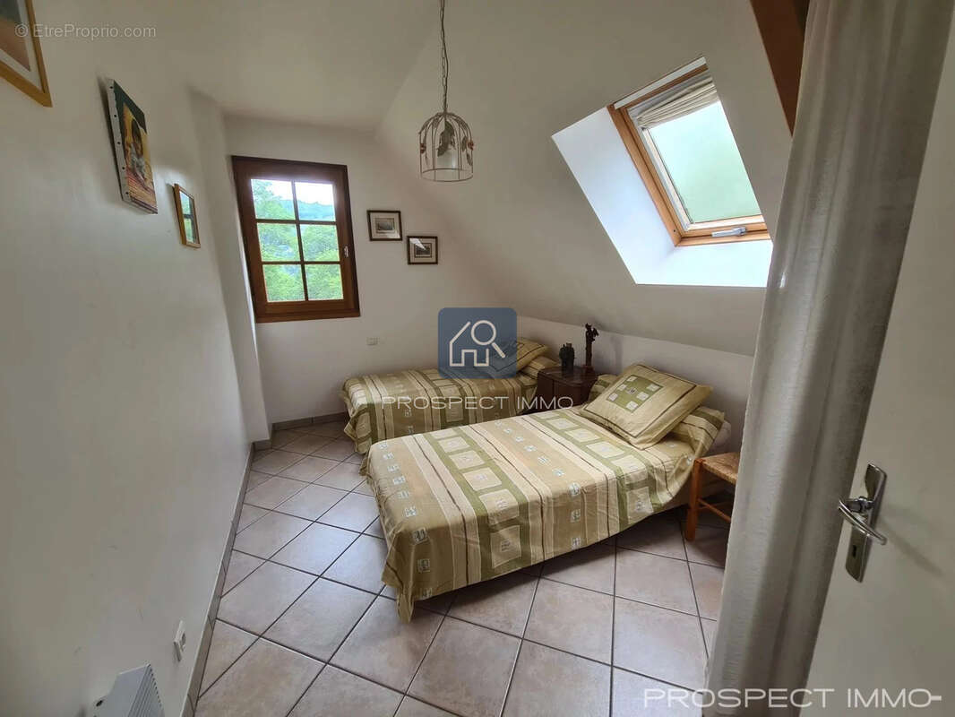 Maison 5 pièces avec terrain - photo 13