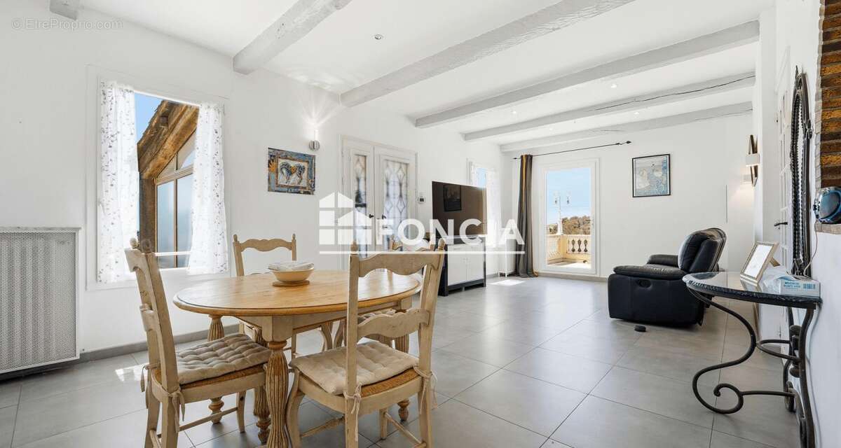 Nice St Pancrace - Villa 152 m² vue mer panoramique, 2 logements indépendants, piscine, DPE B - photo 5